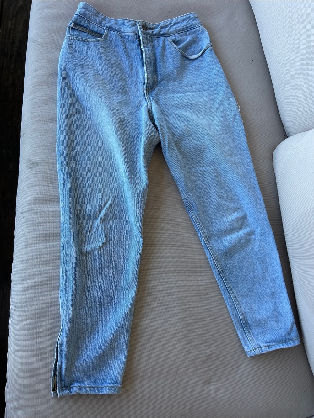 Vintage Guess by Marciano Light Wash Straight-Leg Jeans